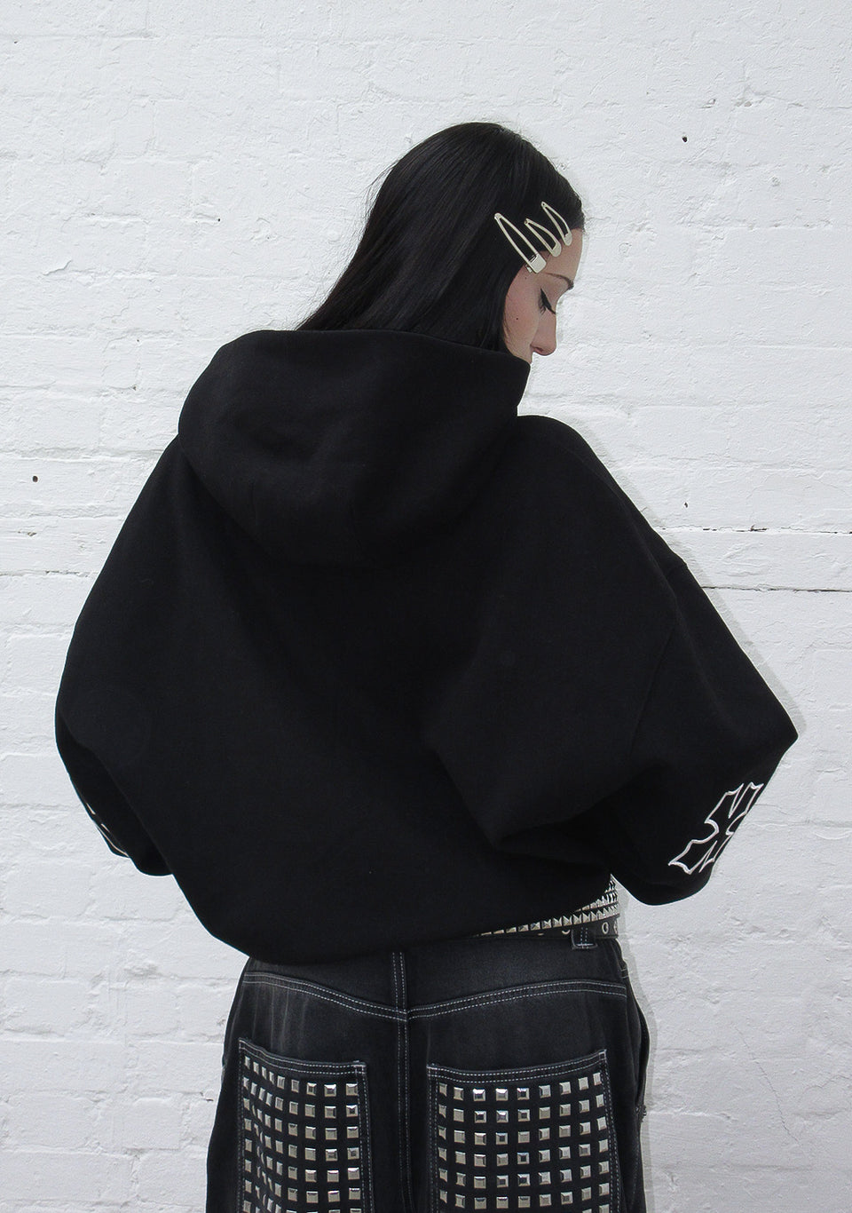 NAMED CLASSICS LOGO PULLOVER HOODIE BLACK