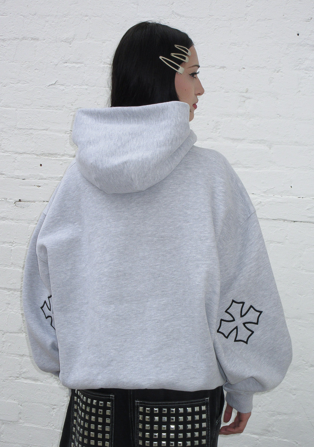 NAMED CLASSICS LOGO PULLOVER HOODIE GREY MARL