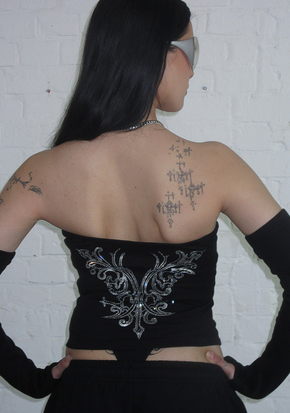 NOCTURNAL RHINESTONE THREE PIECE TUBE TOP SET BLACK (DETACHABLE SLEEVES)
