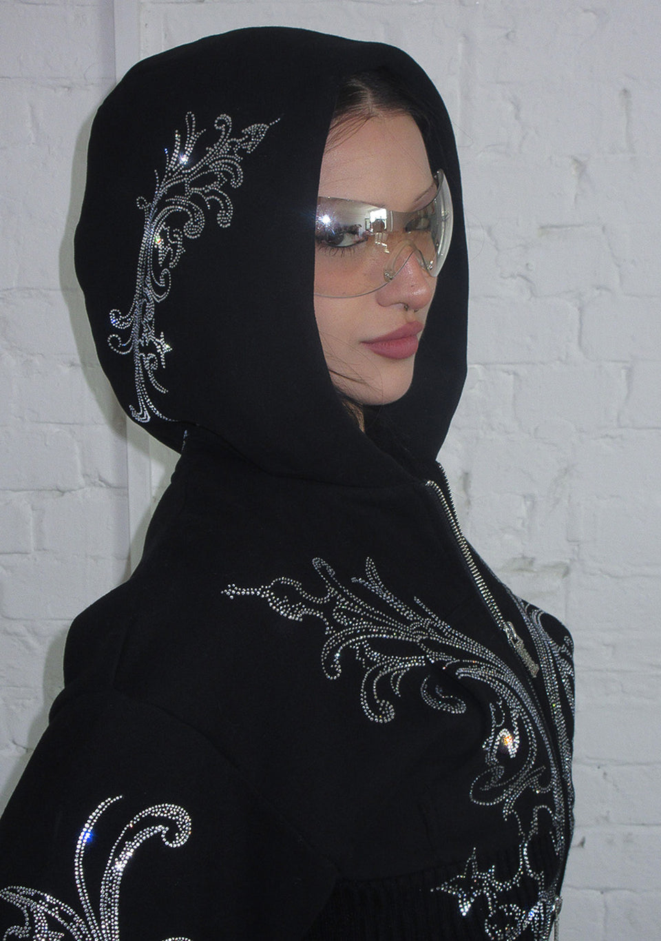NOCTURNAL RHINESTONE FITTED WAIST ZIP HOODIE BLACK