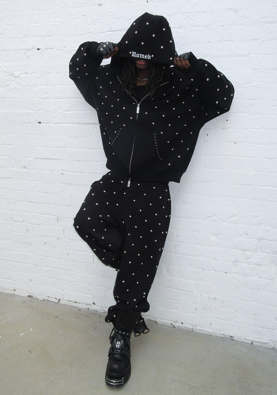 NOVA STUDDED POLKA DOT OVERSIZED SWEATPANTS BLACK