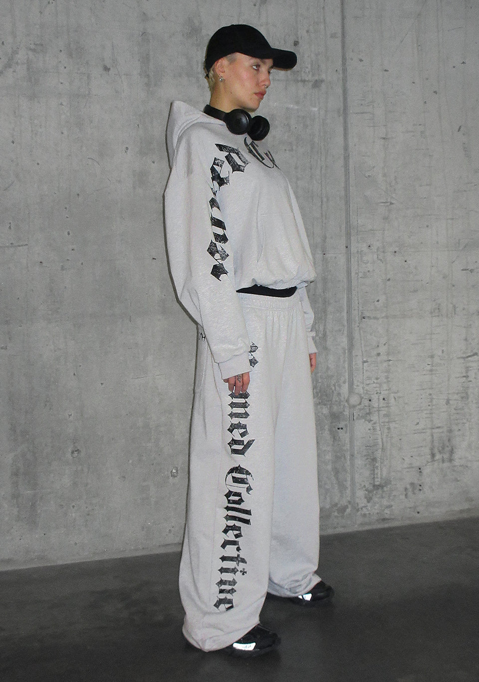 Nth ACTIVE OLD ENGLISH OVERSIZED SWEATPANTS GREY MARL