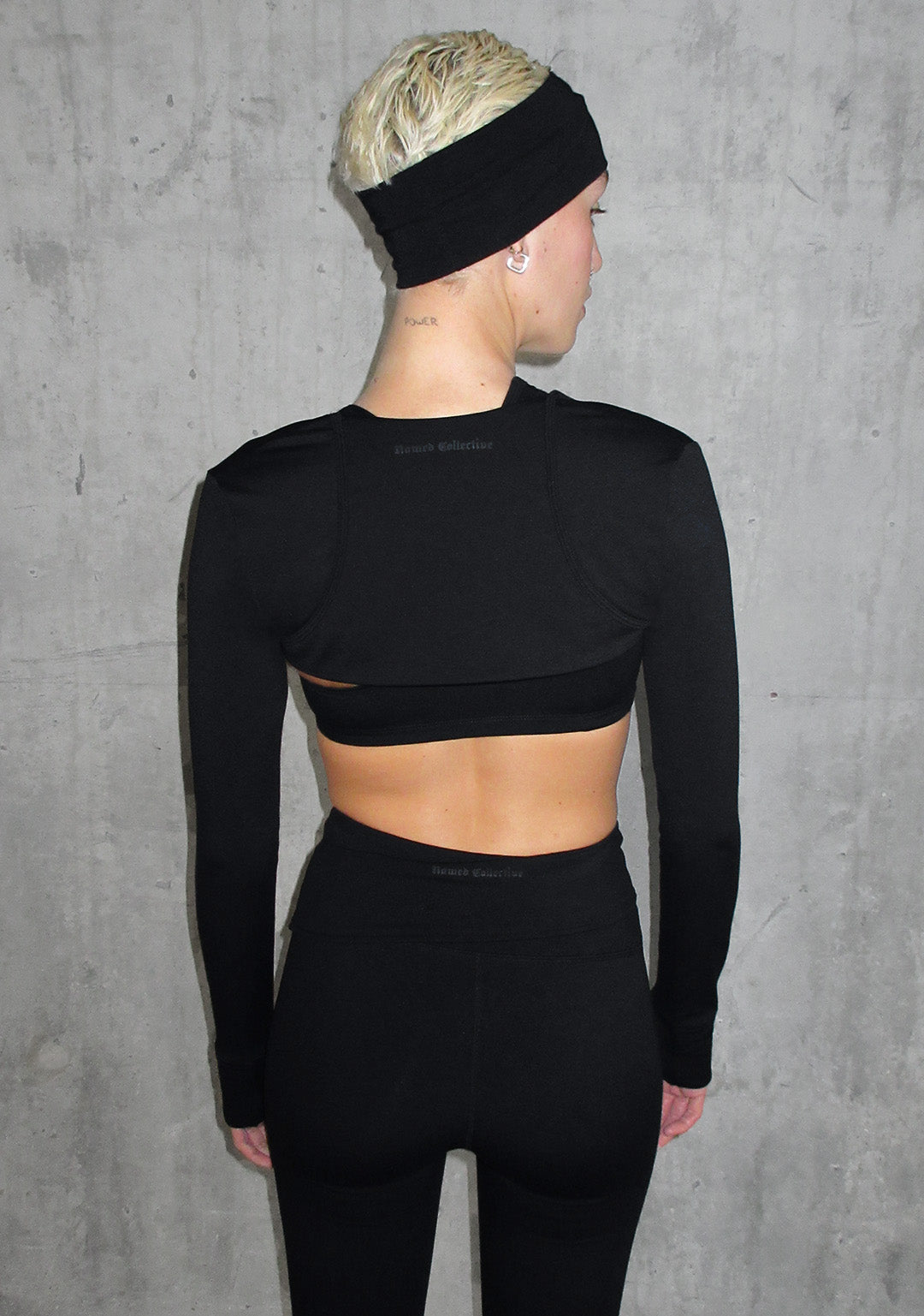 Nth ACTIVE SHRUG BLACK