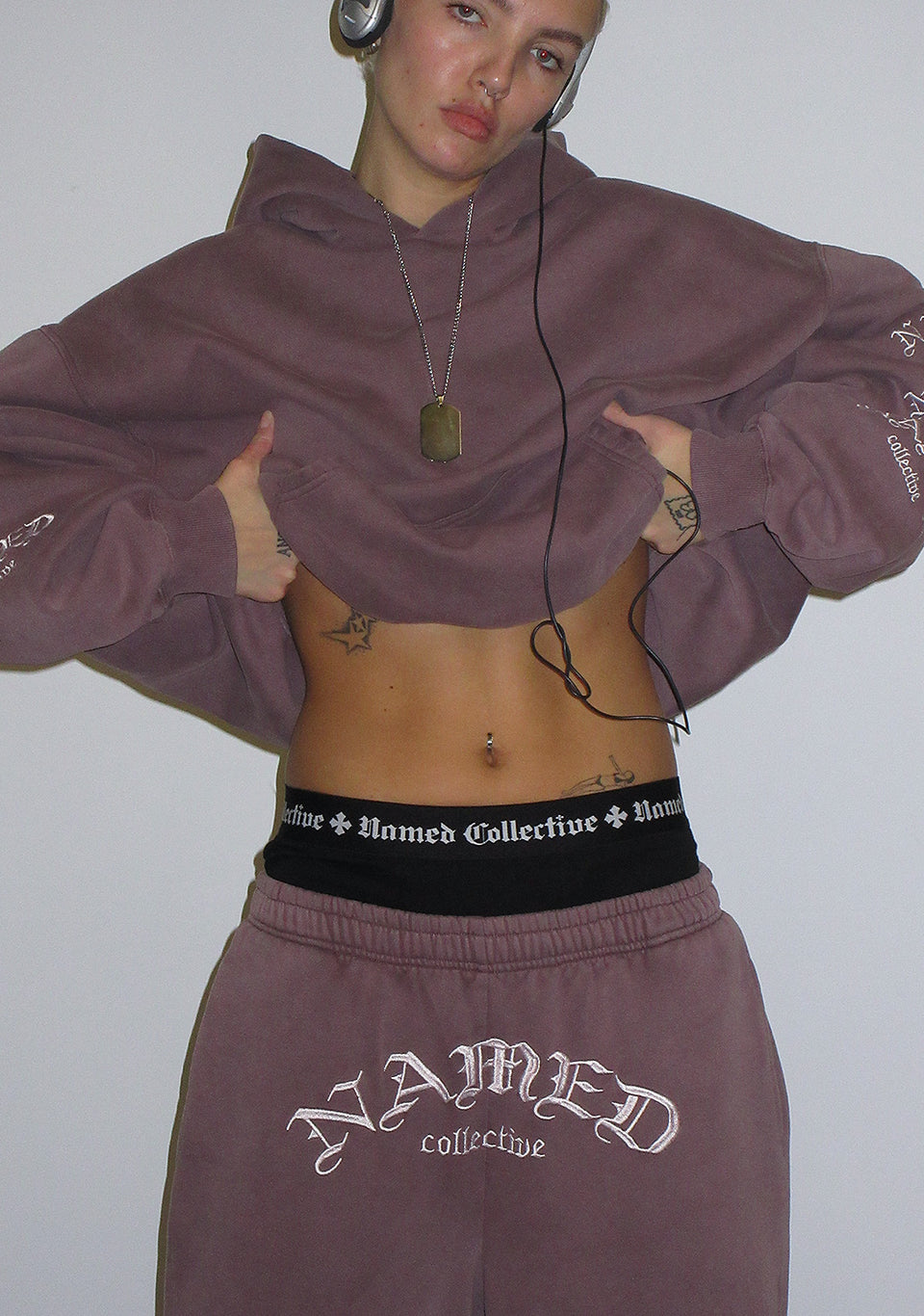 OLD ENGLISH OVERSIZED SWEATPANTS WASHED MAUVE