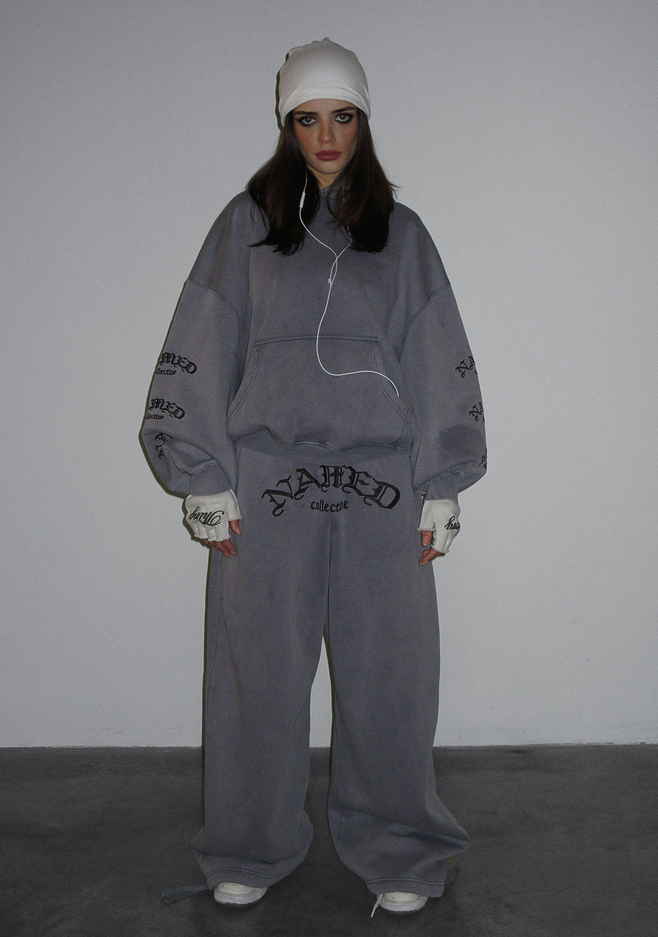 OLD ENGLISH OVERSIZED SWEATPANTS WASHED VINTAGE GREY