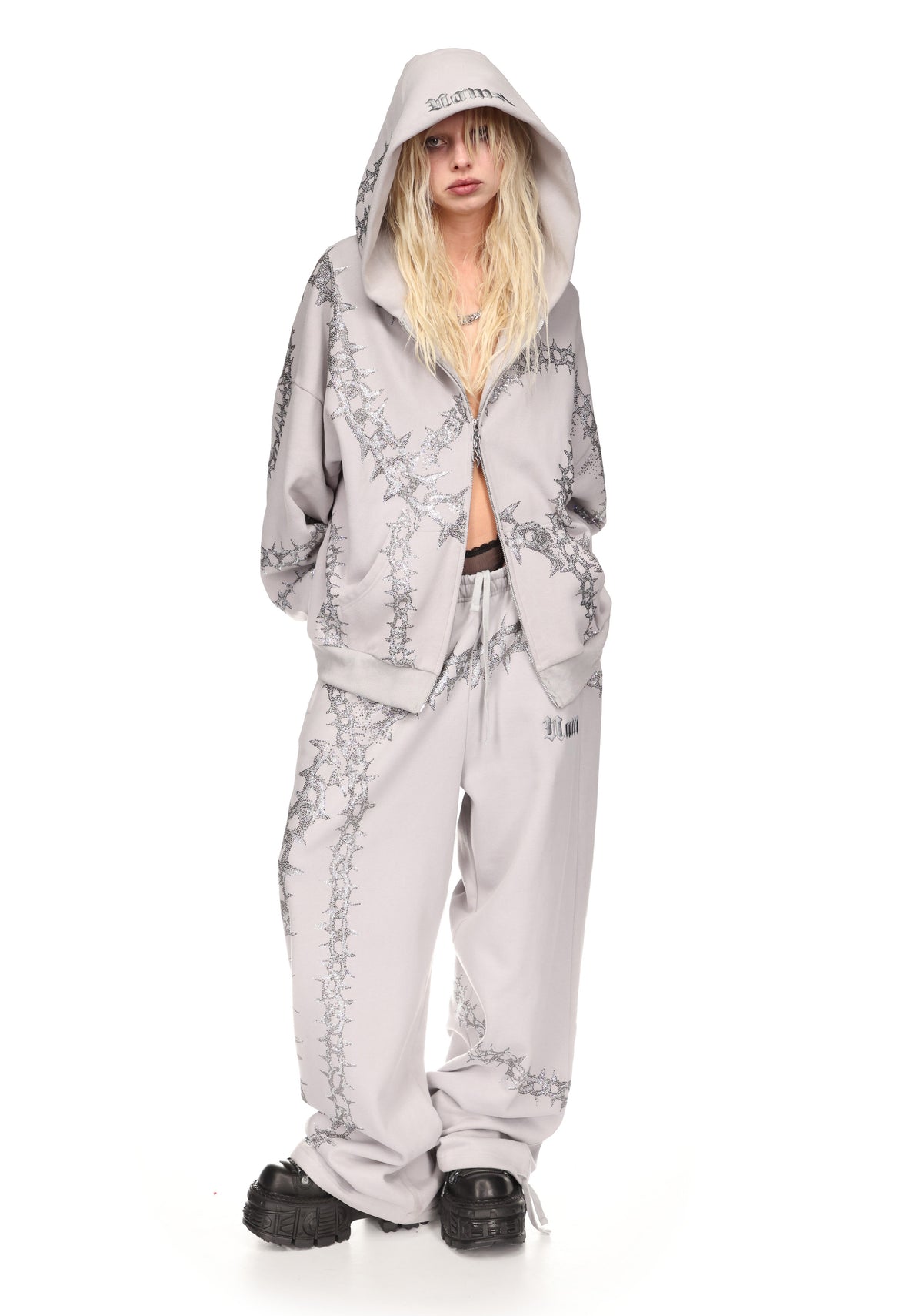OMEN RHINESTONE OVERSIZED SWEATPANTS SMOKE GREY