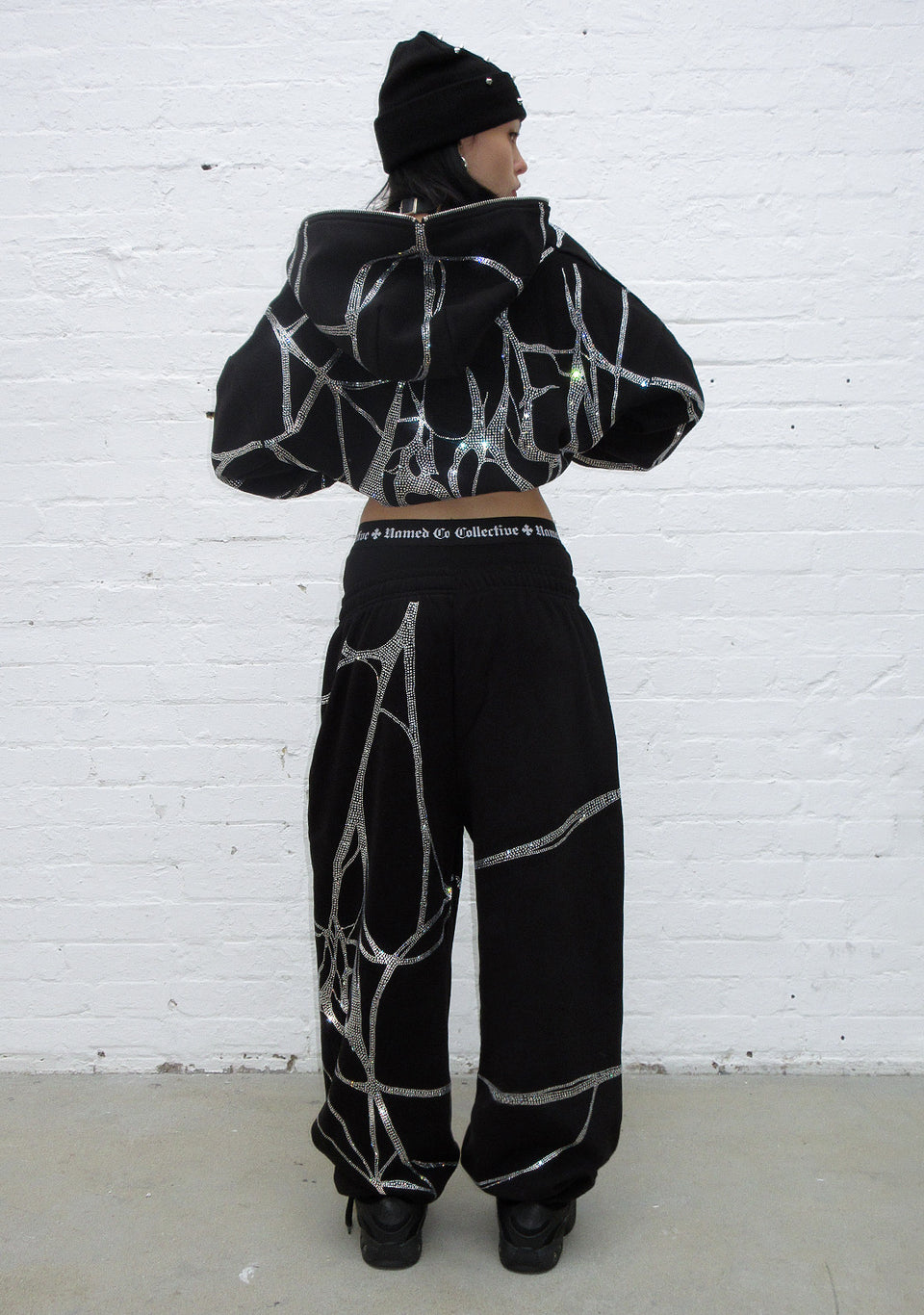 POISON RHINESTONE OVERSIZED SWEATPANTS BLACK