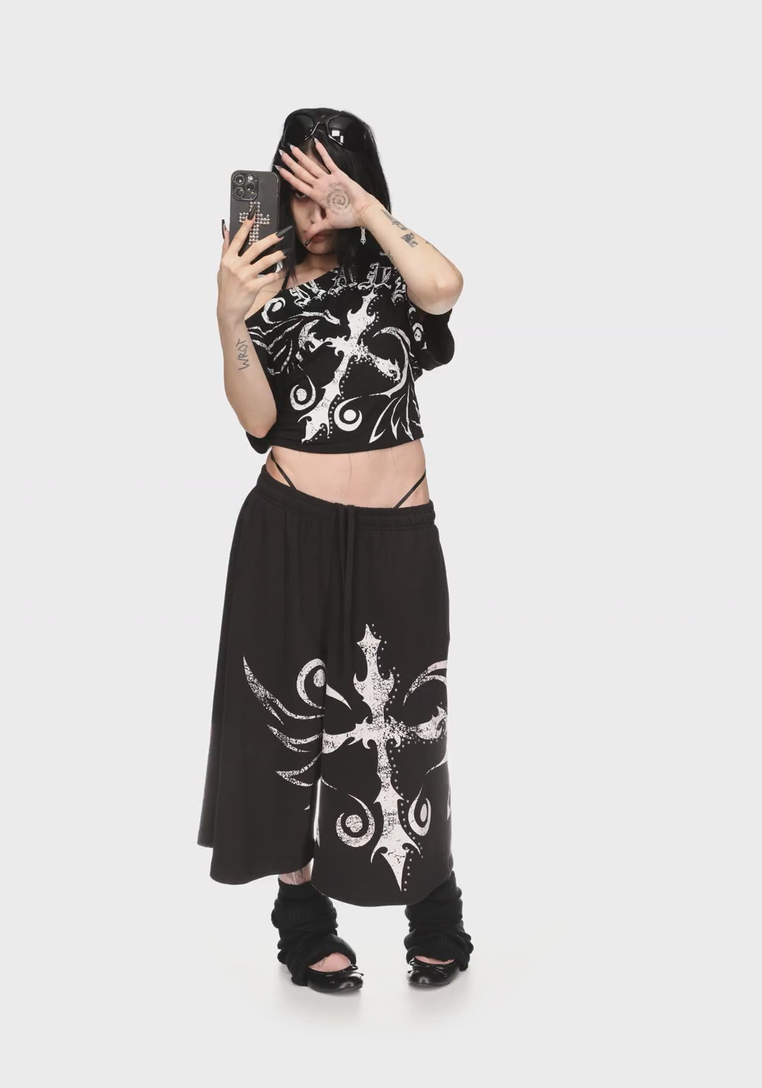 OFF THE SHOULDER TOPS – NAMED COLLECTIVE®