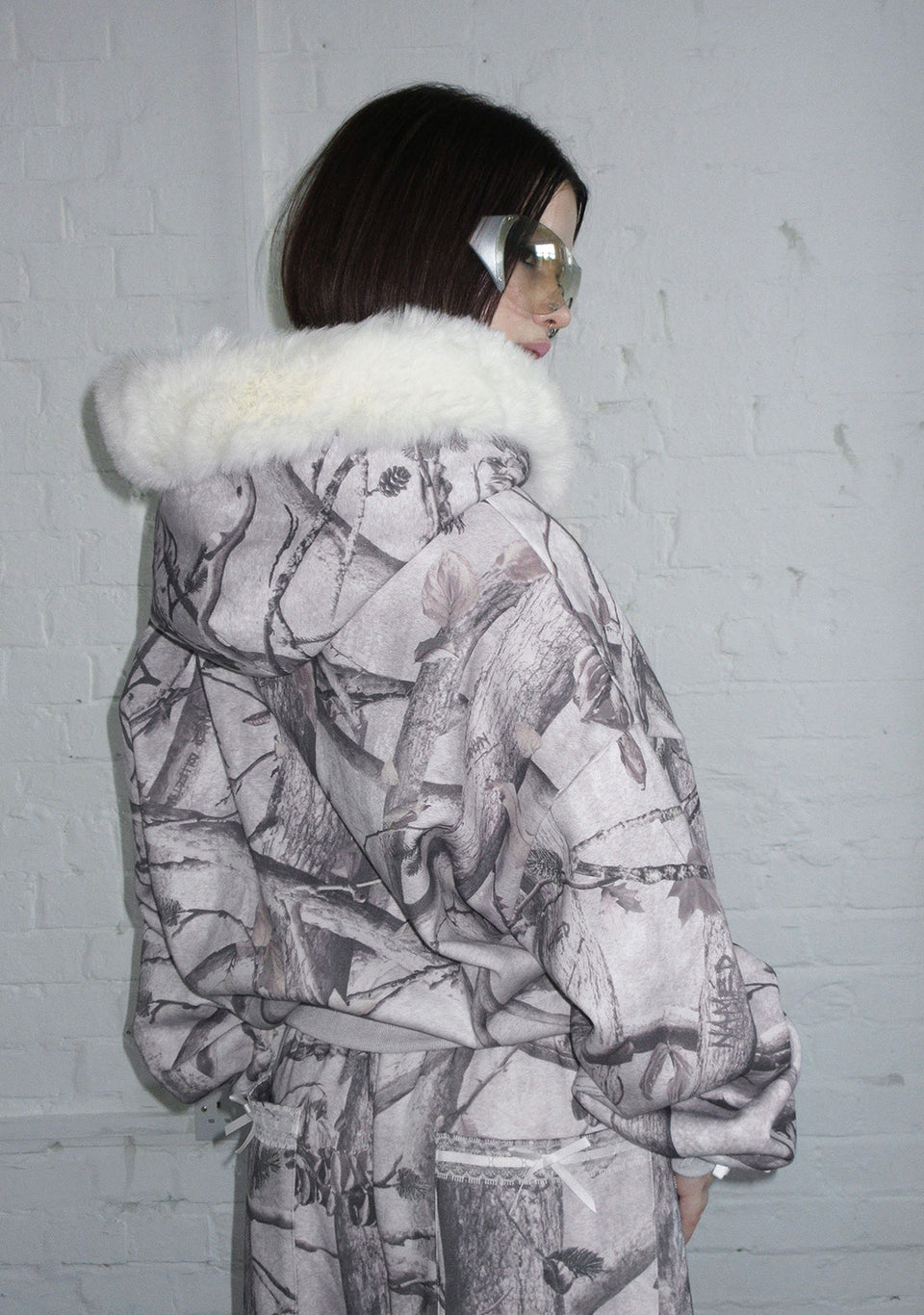 PREY FAUX FUR ZIP HOODIE CHALK CAMO