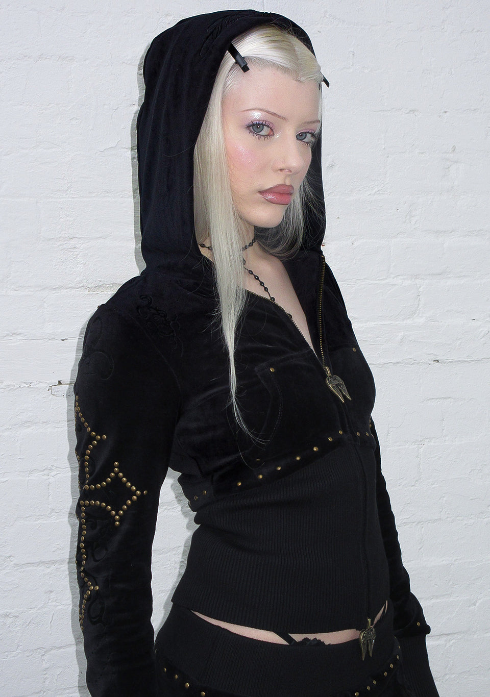 REBEL STUDDED VELOUR ZIP HOODIE BLACK