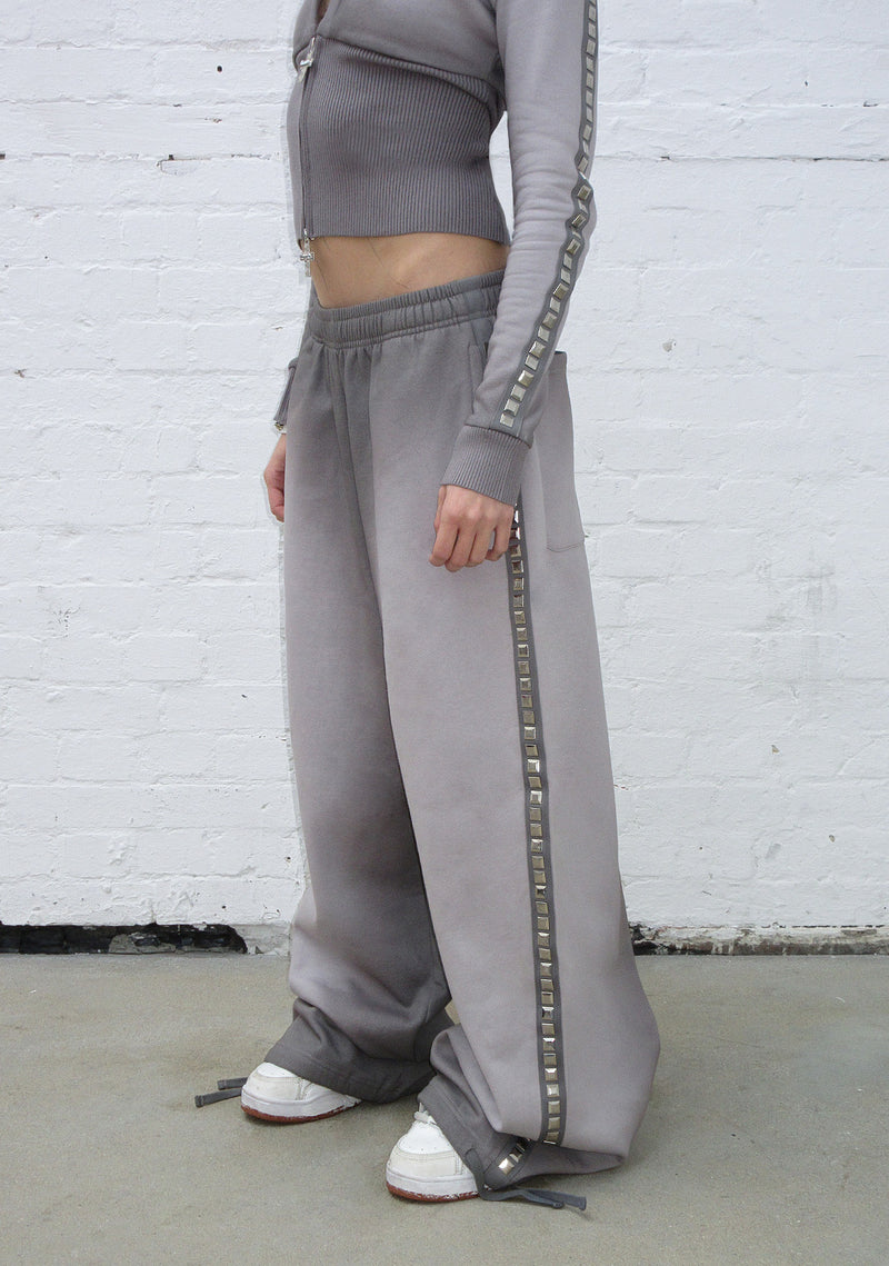 RUMOUR STUDDED OVERSIZED SWEATPANTS GRADIENT GREY