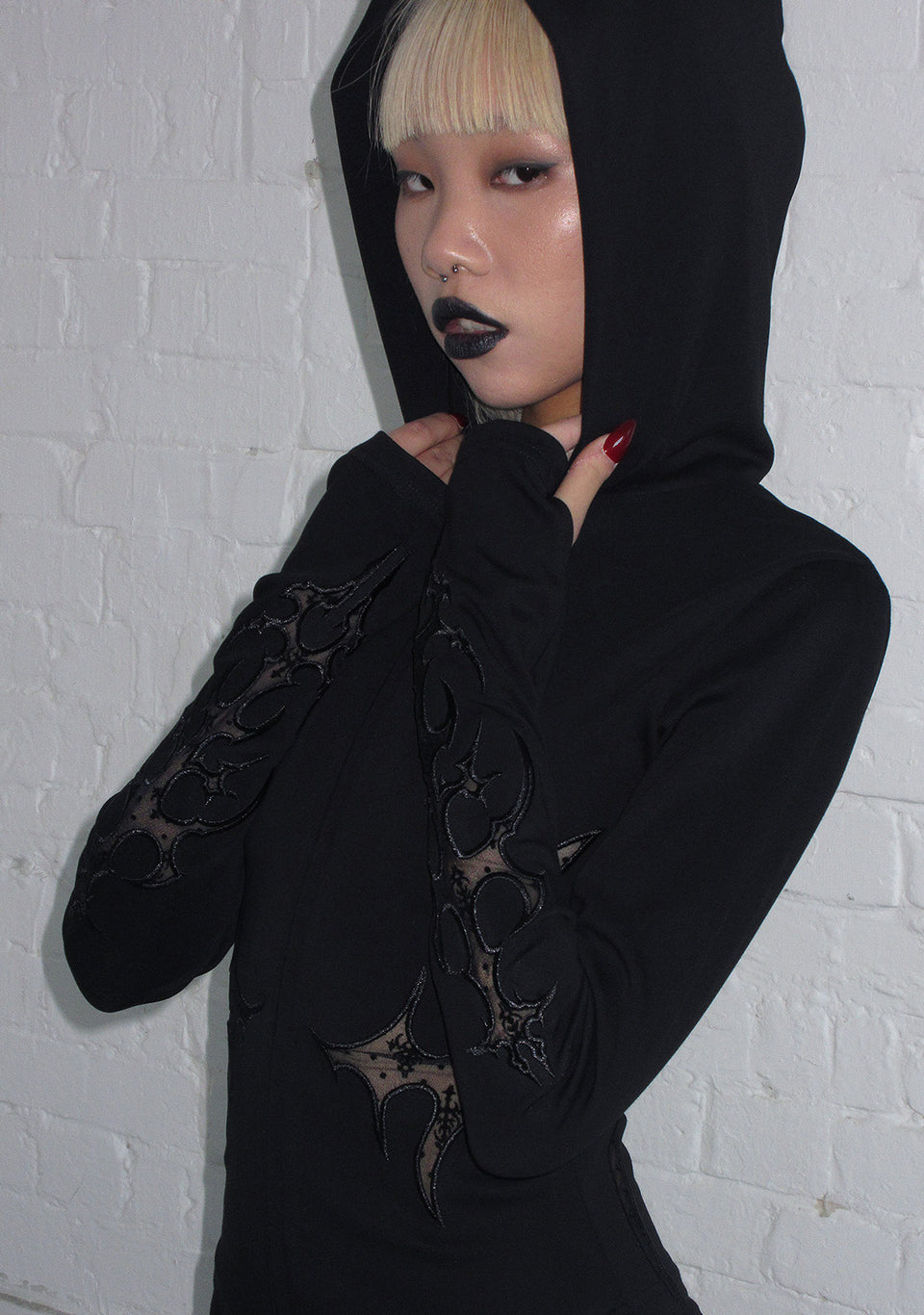 SINNER LACE CUT OUT SCULPT STRETCH ZIP HOODIE BLACK
