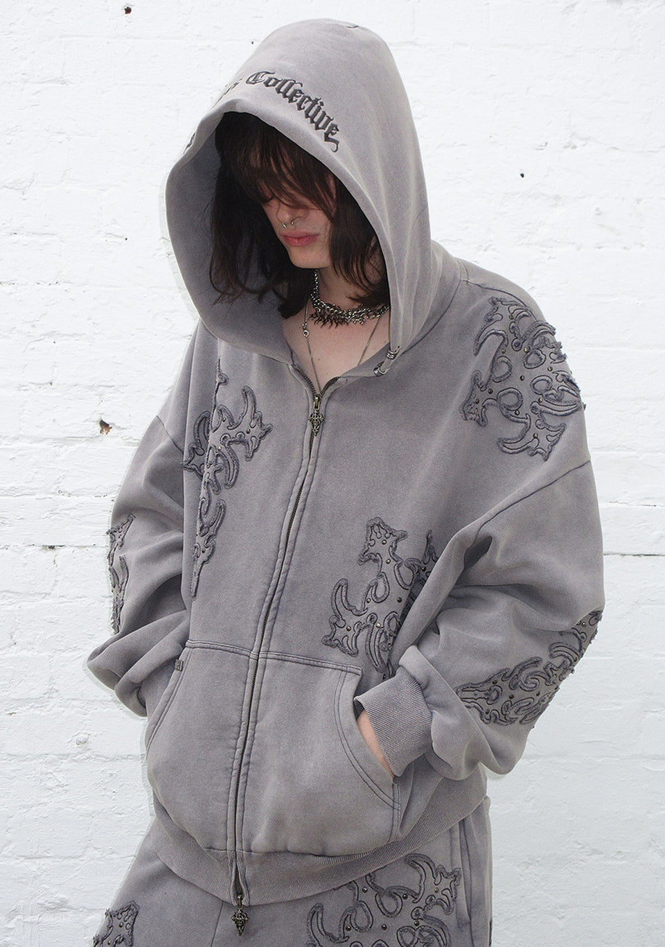 SINNER STUDDED ZIP HOODIE GREY VINTAGE WASH