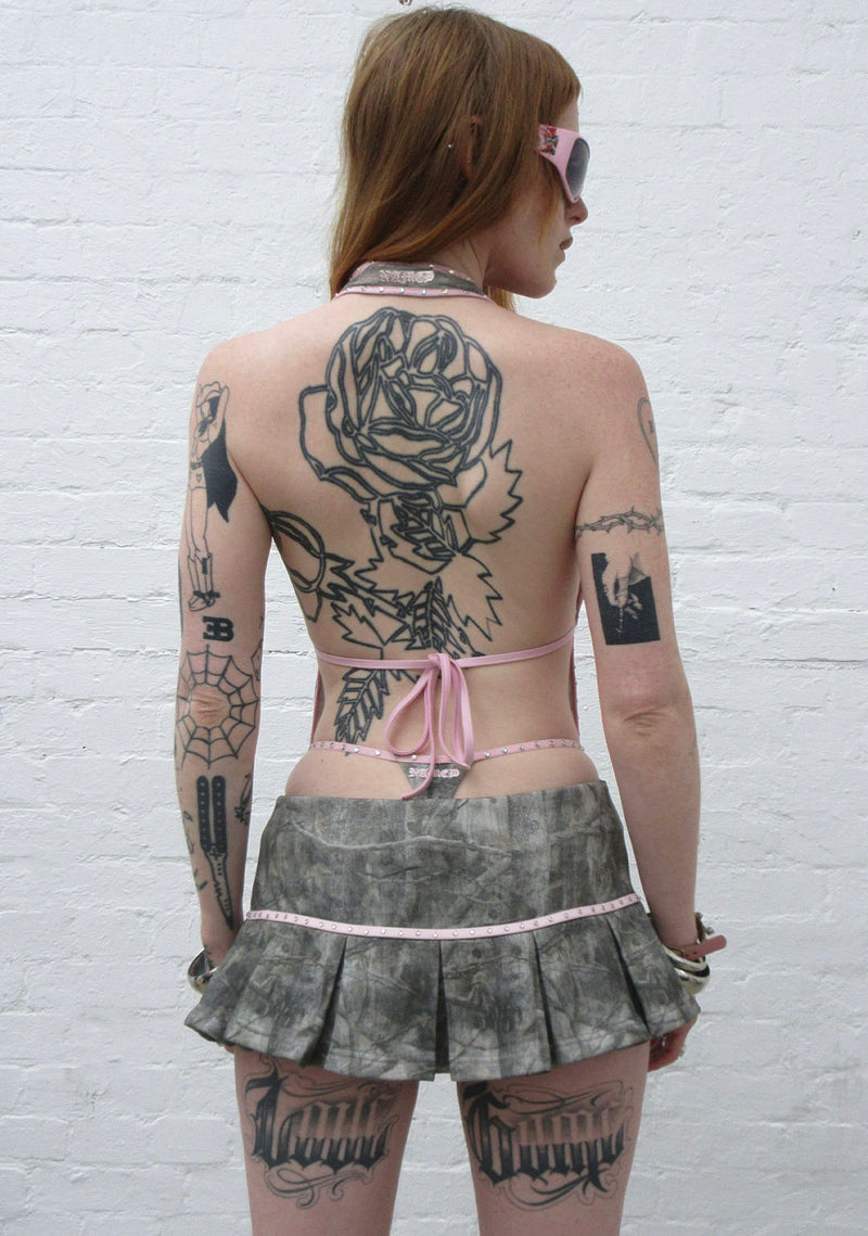 SPOILT BACKLESS HALTERNECK TOP TREE CAMO