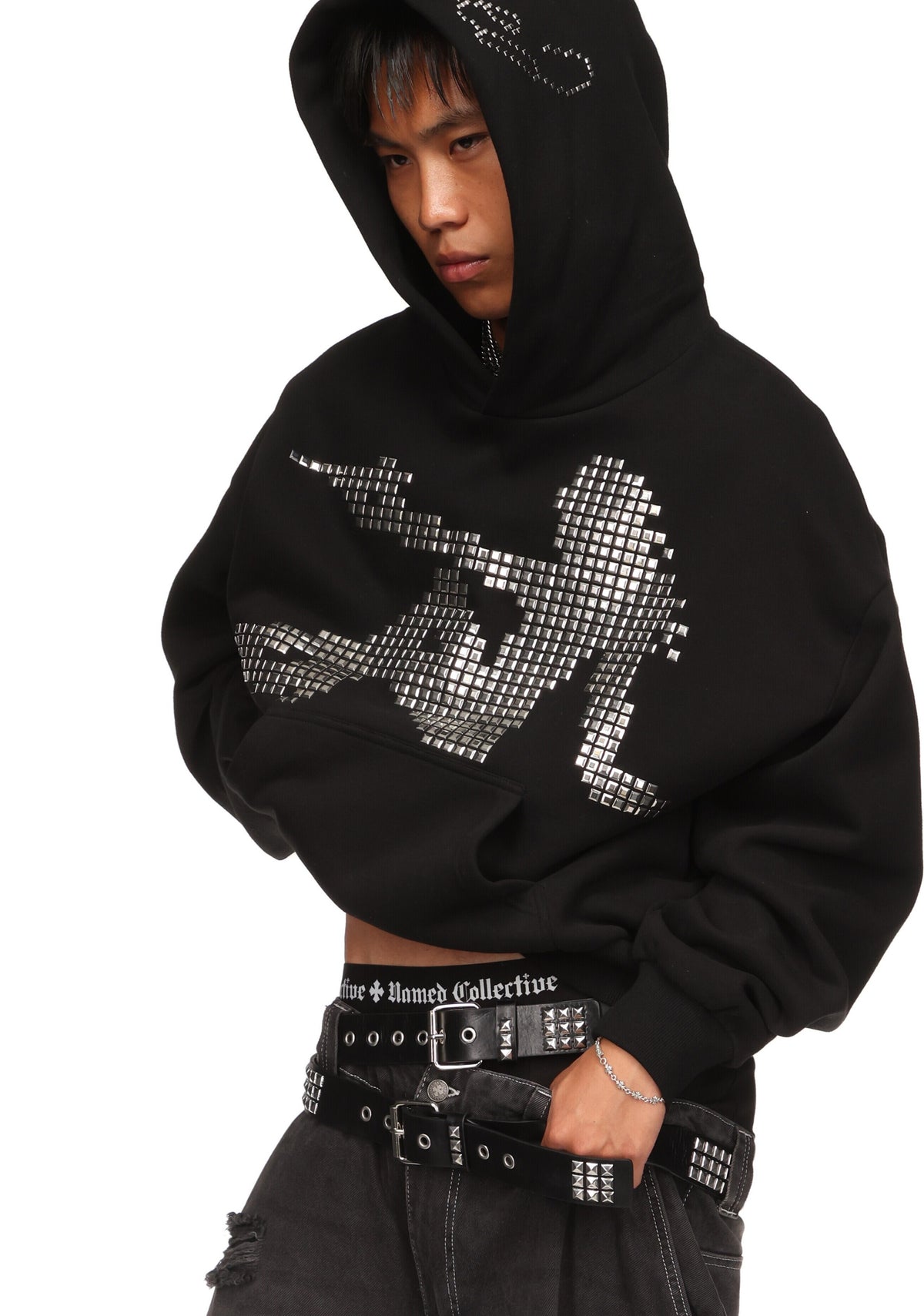 STRANGERS STUDDED SILHOUETTE PULLOVER HOODIE BLACK