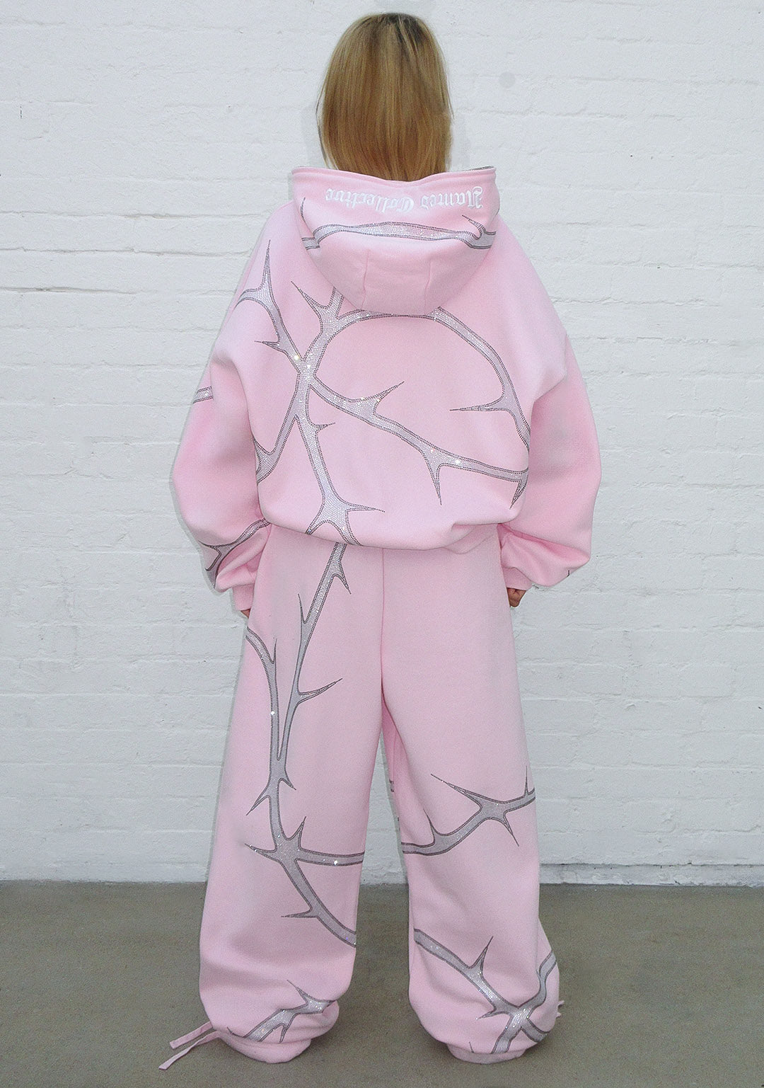 THORN RHINESTONE ZIP HOODIE BABY PINK