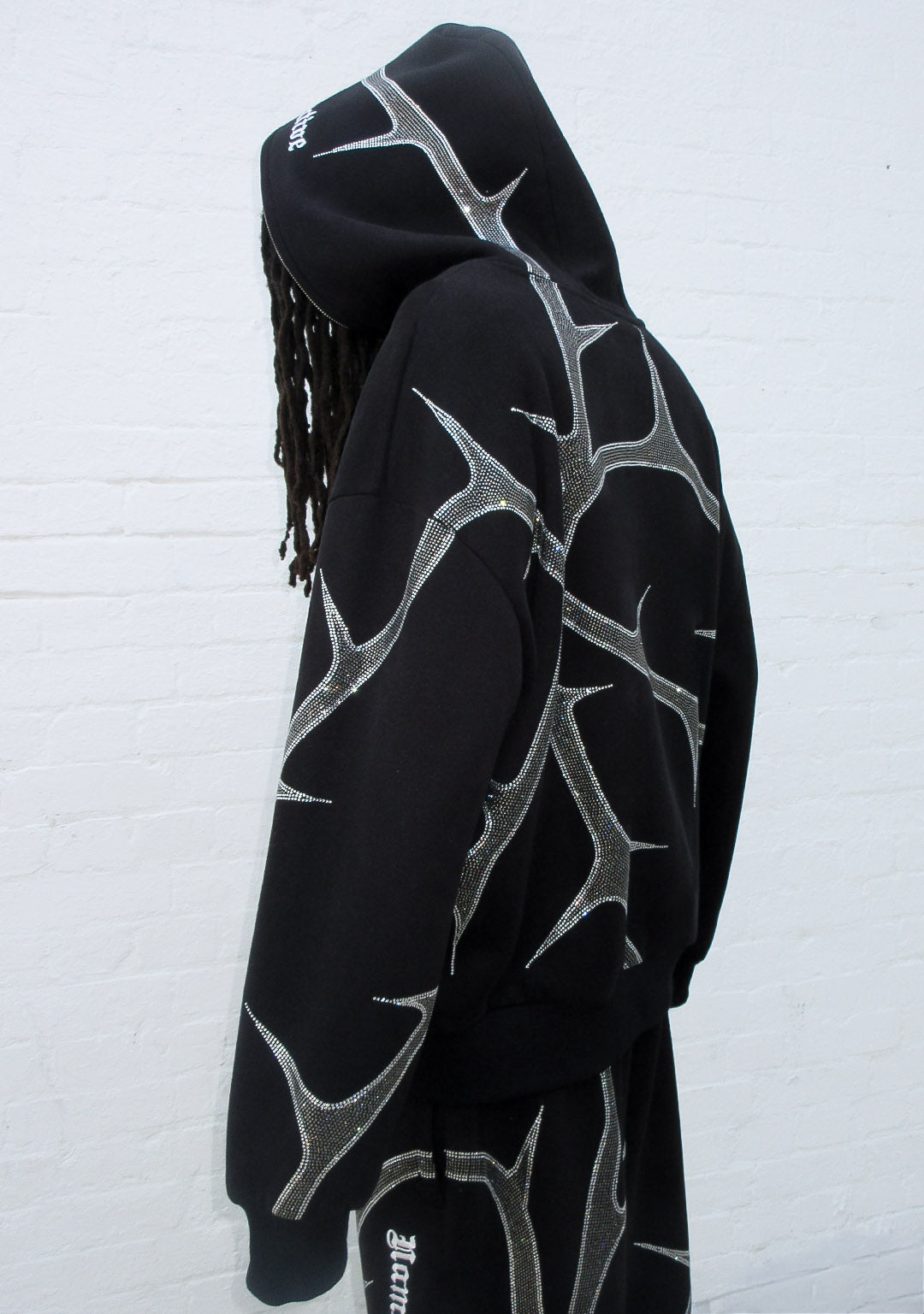 THORN RHINESTONE ZIP HOODIE BLACK