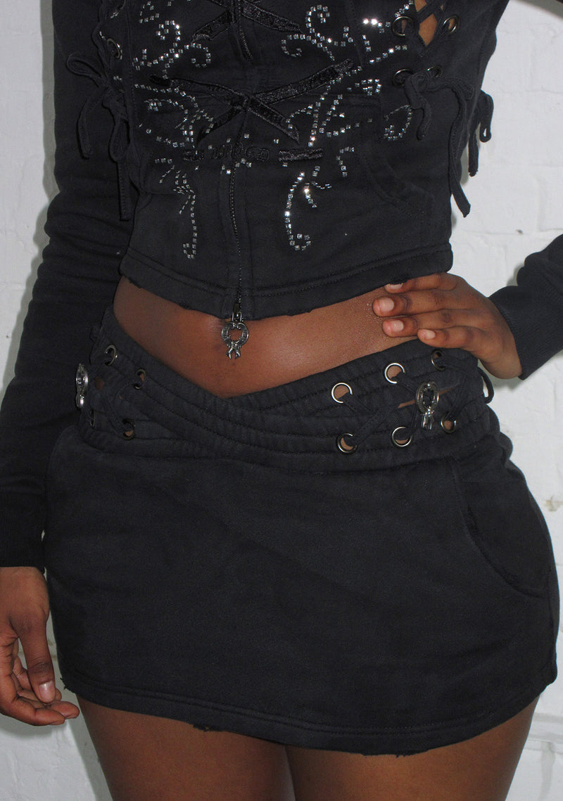 VENDETTA LACE UP MICRO SKIRT BLACK VINTAGE WASH