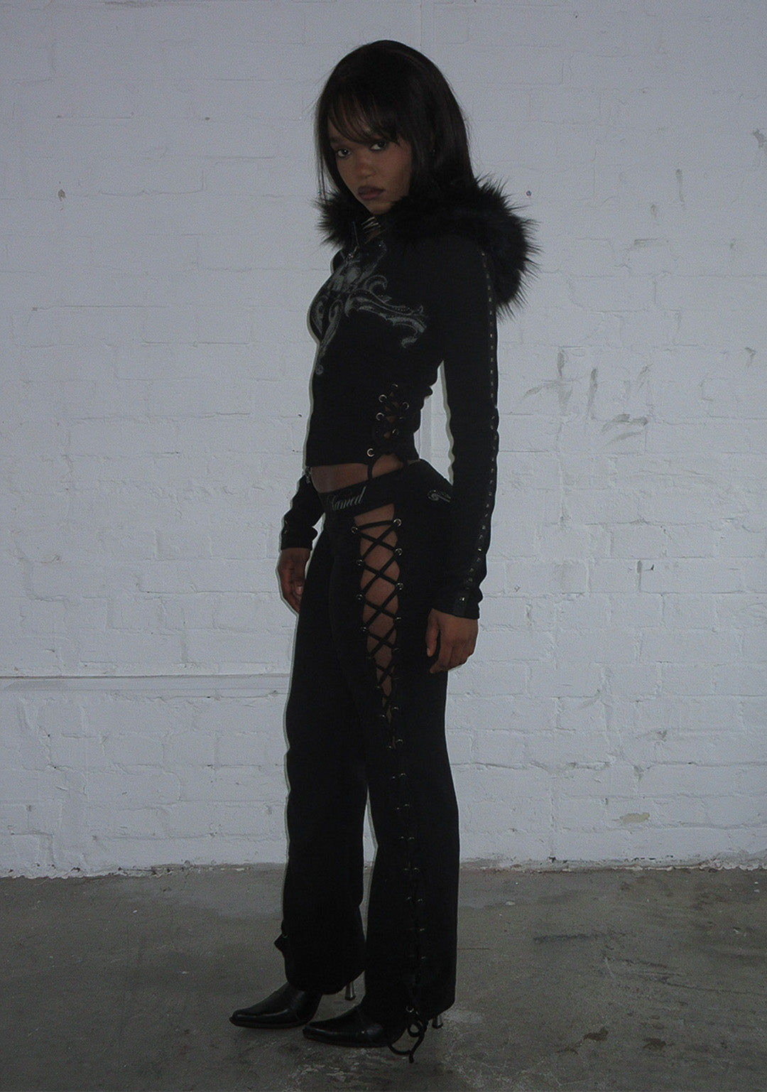 VENDETTA LACE UP SCULPT STRETCH PANTS BLACK