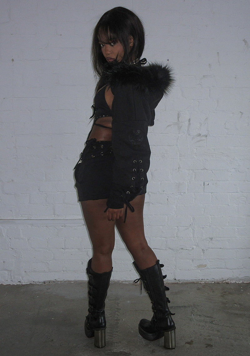 VENDETTA SUPER CROP HOODIE BLACK VINTAGE WASH (DETACHABLE FAUX FUR)
