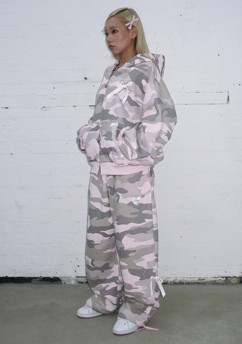 WHISPER OVERSIZED SWEATPANTS PASTEL CAMO