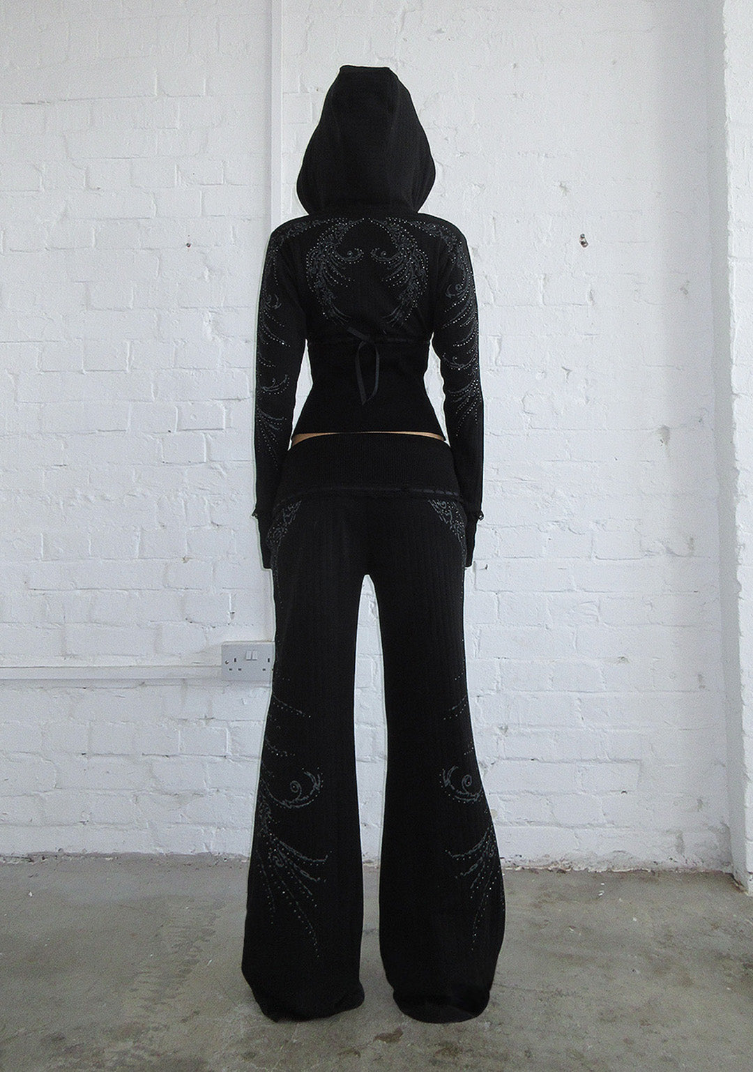 WHISPER RIBBON POINTELLE SCULPT PANTS BLACK